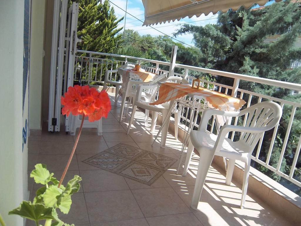 Four Seasons 1 Apartment Paralia Katerinis Exterior photo